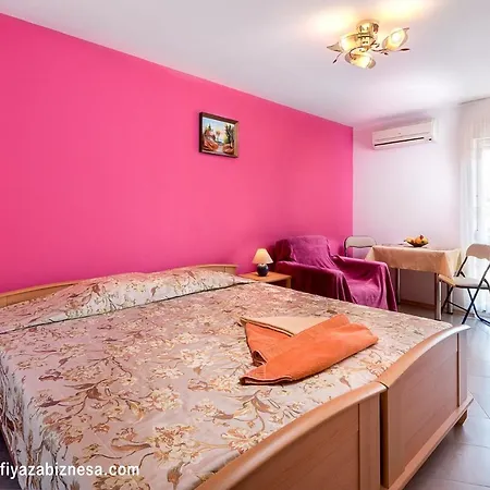 Guest house далия - *