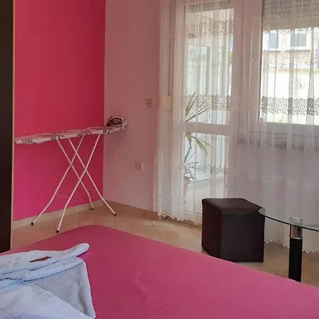 далия -