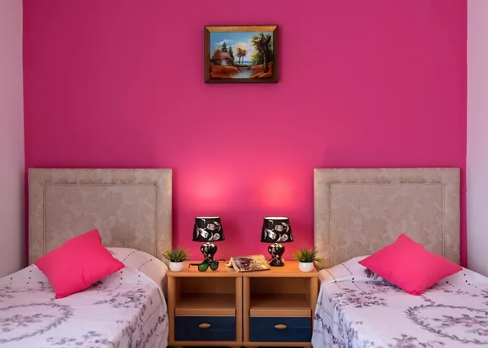 Πανσιόν далия - 4*