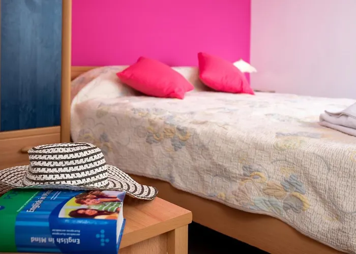 далия - 4* Νεσέμπαρ